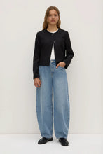 Load image into Gallery viewer, ASSEMBLY - TAMARA WOOL JACKET / BLACK
