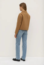 Load image into Gallery viewer, ASSEMBLY - TASMIN  WOOL JACKET / CAMEL
