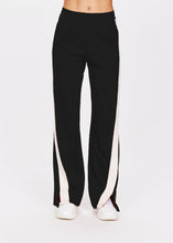 Load image into Gallery viewer, THE UPSIDE - PETRA FLARE PANT / BLACK
