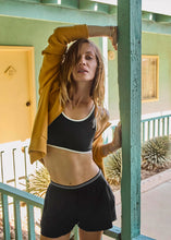 Load image into Gallery viewer, THE UPSIDE - LUCKY RUN SHORT / black
