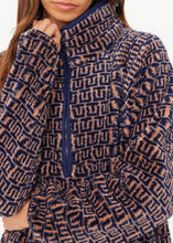 Load image into Gallery viewer, THE UPSIDE - CASTILLA HARLOW PULLOVER
