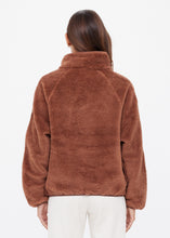 Load image into Gallery viewer, THE UPSIDE - HARLOW FLEECE PULLOVER / walnut
