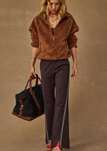 Load image into Gallery viewer, THE UPSIDE - HARLOW FLEECE PULLOVER / walnut
