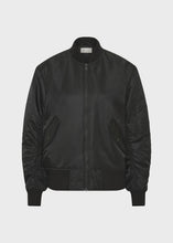 Load image into Gallery viewer, THE UPSDIE -TRIBUTE BOMBER JACKET / black
