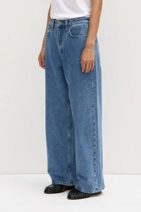 ASSEMBLY - BOYFRIEND JEAN / DARK STONE