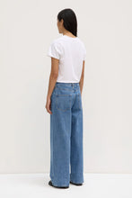 Load image into Gallery viewer, ASSEMBLY - BOYFRIEND JEAN / DARK STONE
