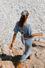 Load image into Gallery viewer, ZULU &amp; ZEPHYR - STRIPE KNIT TIE TEE / blue pin
