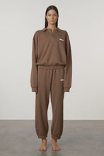 Load image into Gallery viewer, ZULU &amp; ZEPHYR - COLLARED SPORT SWEATSHIRT - CAROB
