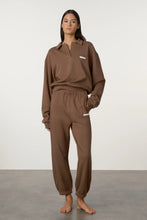 Load image into Gallery viewer, ZULU &amp; ZEPHYR - COLLARED SPORT SWEATSHIRT - CAROB
