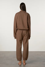 Load image into Gallery viewer, ZULU &amp; ZEPHYR - CUFFED SPORT SWEATPANT - CAROB
