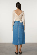 Load image into Gallery viewer, ZULU &amp; ZEPHYR - LAYERED KNIT TOP in HUSK
