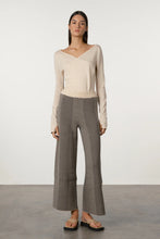 Load image into Gallery viewer, ZULU &amp; ZEPHYR - LAYERED KNIT TOP in HUSK
