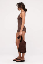 Load image into Gallery viewer, ZULU &amp; ZEPHYR - RAFFIA BUCKET  BAG - WALNUT
