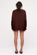 Load image into Gallery viewer, ZULU &amp; ZEPHYR - BASKETWEAVE KNIT JUMPER / deep brown
