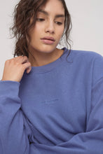 Load image into Gallery viewer, ZULU &amp; ZEPHYR - FLEECE SPORT SWEATSHIRT / blue
