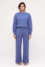 Load image into Gallery viewer, ZULU &amp; ZEPHYR - FLEECE SPORT SWEATSHIRT / blue
