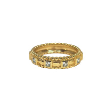 Load image into Gallery viewer, MOUNTAIN &amp; MOON - VERA RING
