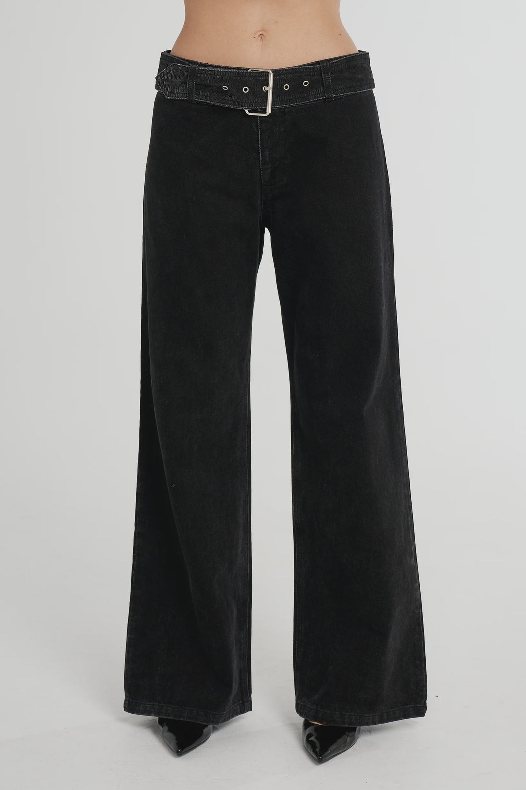 SUMMI SUMMI - BUCKLE JEAN / Black Wash Denim