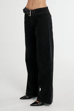Load image into Gallery viewer, SUMMI SUMMI - BUCKLE JEAN / Black Wash Denim
