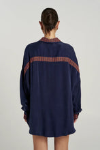 Load image into Gallery viewer, SUMMI SUMMI - SIG L/S SHIRT  navy
