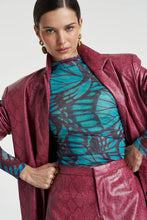 Load image into Gallery viewer, SUMMI SUMMI / LS MESH ROUCHED SKIVVY / JADE BUTTERFLY
