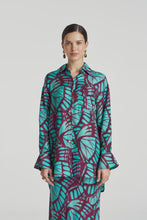 Load image into Gallery viewer, SUMMI SUMMI - BOSS LS SHIRT / JADE BUTTERFLY
