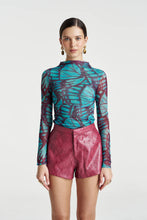 Load image into Gallery viewer, SUMMI SUMMI / LS MESH ROUCHED SKIVVY / JADE BUTTERFLY
