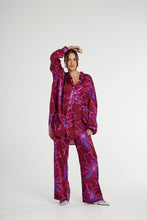 Load image into Gallery viewer, SUMMI SUMMI - OVERSIZED SHIRT LS/ JAM LILY
