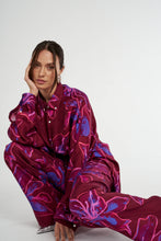 Load image into Gallery viewer, SUMMI SUMMI - OVERSIZED SHIRT LS/ JAM LILY
