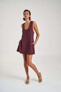 SUMMI SUMMI - V-NEK SHIFT DRESS / KINA PINSTRIPE