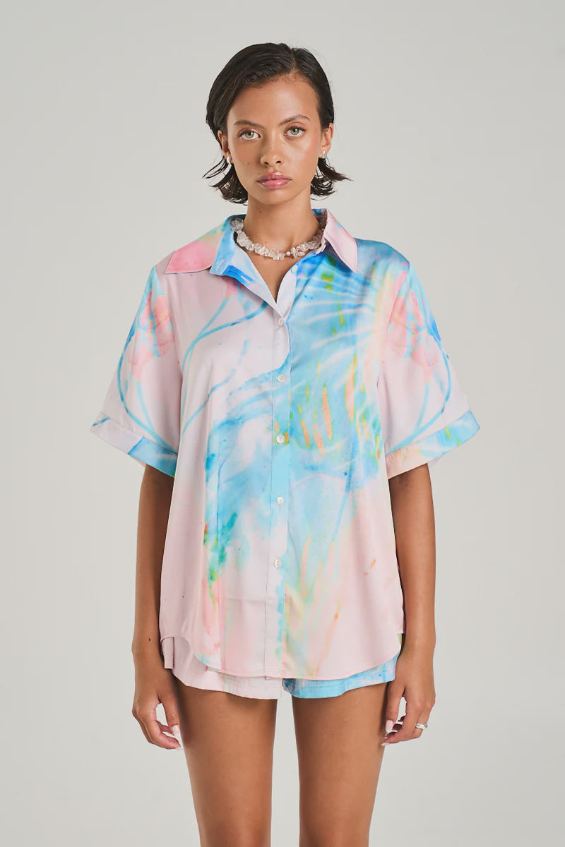 SUMMI SUMMI - BUTTON UP SHIRT / MEDUSA PHASE