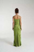 Load image into Gallery viewer, SUMMI SUMMI - MAXI SIREN DRESS / moss
