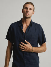 Load image into Gallery viewer, MR SIMPLE - S/S LINEN SHIRT -  NAVY
