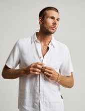 Load image into Gallery viewer, MR SIMPLE - SHORT SLEEVE LINEN SHIRT - WHITE
