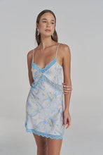 Load image into Gallery viewer, SUMMI SUMMI - SIREN LACE DRESS
