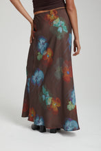 Load image into Gallery viewer, SUMMI SUMMI - RELAXED MAXI SKIRT /PANSY DRIP
