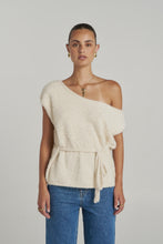 Load image into Gallery viewer, SUMMI SUMMI - IVY KNIT TOP  / lily white
