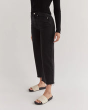 Load image into Gallery viewer, ASSEMBLY - HIGH WAISTED CROPPED JEAN - WASHED BLACK
