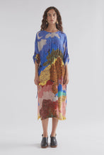 Load image into Gallery viewer, ELK - PEJ MIDI DRESS
