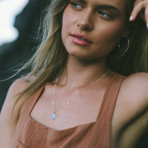 LOVE LUNAMEI - AYLA NECKLACE
