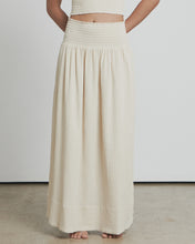 Load image into Gallery viewer, BARE BY CHARLIE HOLIDAY - CRINKLE MAXI SKIRT
