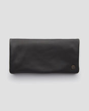 Load image into Gallery viewer, STITCH &amp; HIDE - JESSE WALLET CLASSIC in BLACK

