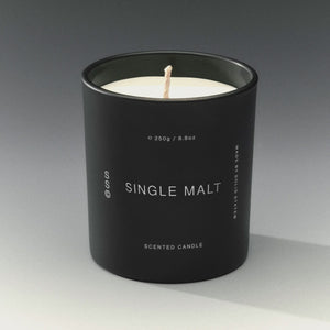 SOLID STATE - SINGLE MALT WHISKEY CARAMEL CANDLE