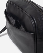 Load image into Gallery viewer, STITCH &amp; HIDE - TAYLOR BAG BLACK

