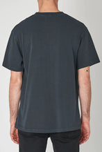 Load image into Gallery viewer, ROLLAS - TRADE POCKET TEE - black
